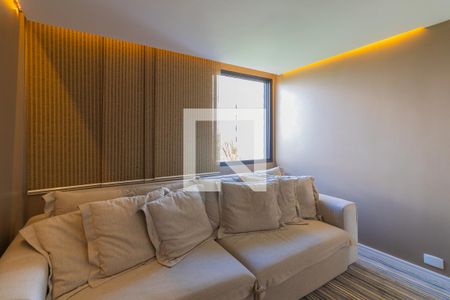 Apartamento à venda com 187m², 3 quartos e 3 vagas Apartamento à venda com 187m², 3 quartos e 3 vagasSala de TV