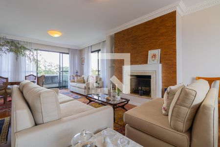 Sala de apartamento à venda com 3 quartos, 187m² em Vila Suzana, São Paulo