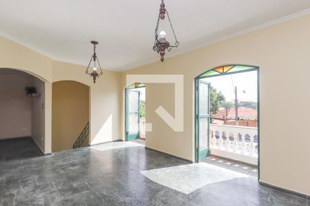 Sala de casa para alugar com 4 quartos, 214m² em Jardim Bela Vista, São José dos Campos