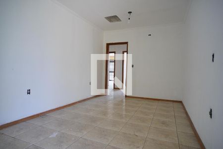 Sala de casa para alugar com 3 quartos, 376m² em Três Figueiras, Porto Alegre