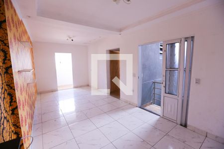 Sala de casa para alugar com 2 quartos, 80m² em Vila Carolina, São Paulo