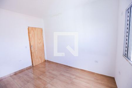 Quarto 1 de casa para alugar com 2 quartos, 80m² em Vila Carolina, São Paulo