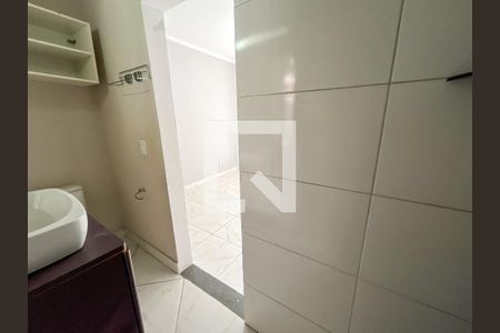 Casa à venda com 80m², 1 quarto e sem vaga Casa à venda com 80m², 1 quarto e sem vagaBanheiro 2