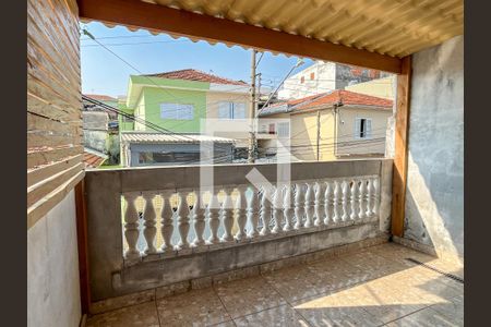 Casa à venda com 80m², 1 quarto e sem vaga Casa à venda com 80m², 1 quarto e sem vagaVaranda