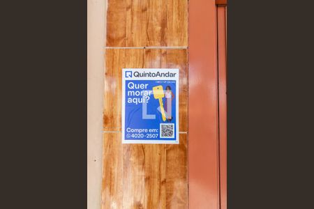 Placa de Anuncio de casa à venda com 4 quartos, 150m² em Jardim das Flores, Osasco