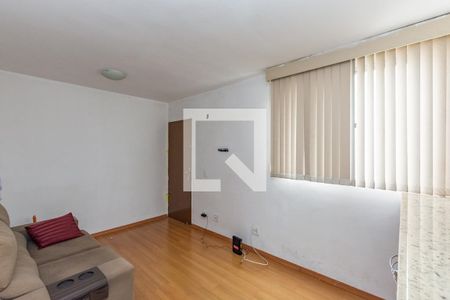 Sala de apartamento à venda com 2 quartos, 45m² em Jardim América, Belo Horizonte