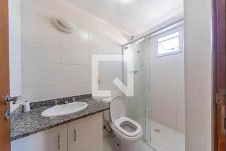Apartamento para alugar com 110m², 3 quartos e 2 vagasBanheiro do  Quarto 2