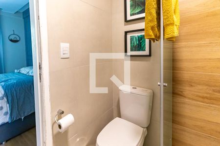Apartamento à venda com 74m², 3 quartos e 1 vagaBanheiro da Suíte