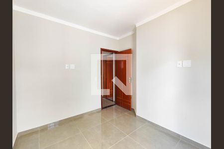 Quarto 1 de apartamento à venda com 2 quartos, 48m² em Jardim Santo Alberto, Santo André