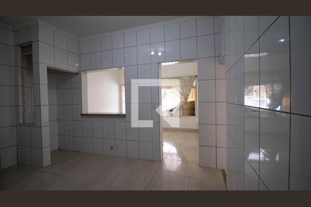 Cozinha de casa para alugar com 2 quartos, 140m² em Vila Constança, São Paulo
