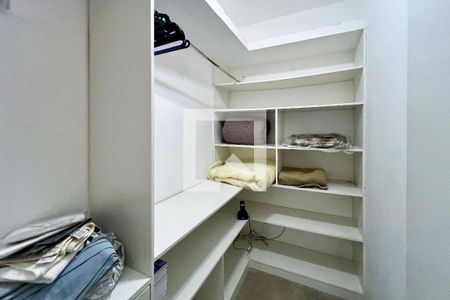 Apartamento para alugar com 60m², 1 quarto e 2 vagasCloset