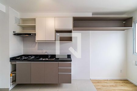 Sala/Cozinha de apartamento para alugar com 1 quarto, 25m² em Vila Butantã, São Paulo