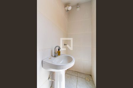 Lavabo de casa à venda com 3 quartos, 109m² em São José, Canoas
