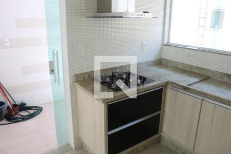 Casa à venda com 205m², 6 quartos e 4 vagasCozinha