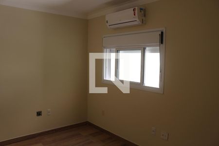 Casa à venda com 205m², 6 quartos e 4 vagasQuarto 1
