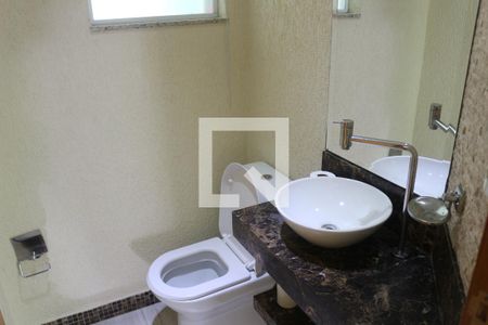 Casa à venda com 205m², 6 quartos e 4 vagasLavabo