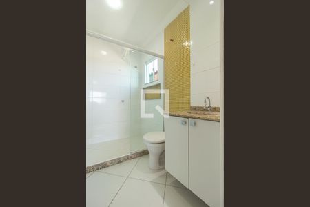 Casa para alugar com 90m², 2 quartos e sem vagaBanheiro da Suíte