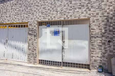 Casa para alugar com 90m², 2 quartos e sem vagaFachada