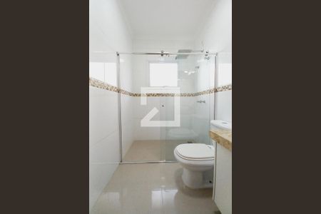 Casa para alugar com 150m², 3 quartos e 2 vagas Casa para alugar com 150m², 3 quartos e 2 vagasBanheiro da Suíte 1