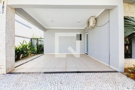 Casa para alugar com 150m², 3 quartos e 2 vagas Casa para alugar com 150m², 3 quartos e 2 vagasGaragem