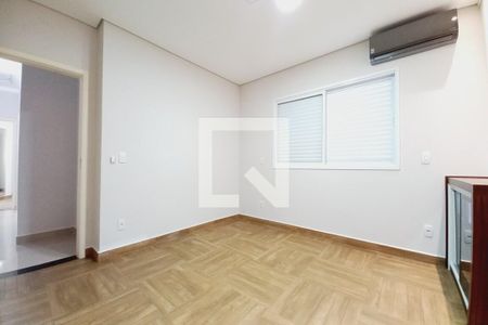 Casa para alugar com 150m², 3 quartos e 2 vagas Casa para alugar com 150m², 3 quartos e 2 vagasQuarto 3 - Suíte