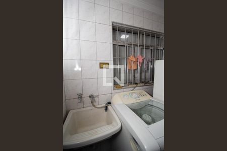 Casa à venda com 250m², 4 quartos e 3 vagasÁrea de Serviço