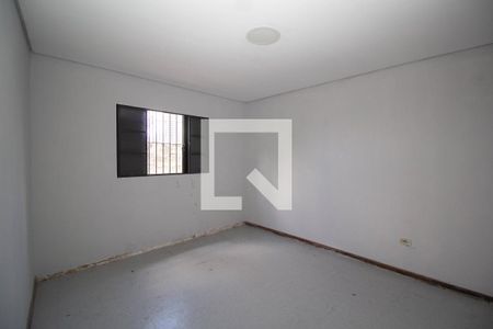 Casa à venda com 250m², 4 quartos e 3 vagasQuarto 1 - Casa 2