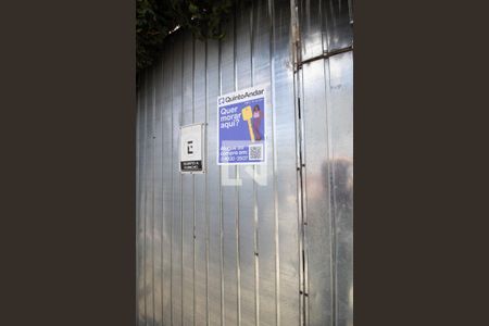 Casa à venda com 250m², 4 quartos e 3 vagasFachada - placa instalada