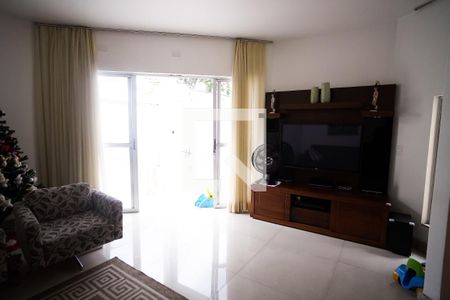 Sala de casa à venda com 6 quartos, 137m² em Dona Clara, Belo Horizonte