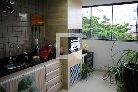 Apartamento à venda com 130m², 3 quartos e 4 vagasÁrea gourmet