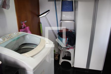 Apartamento à venda com 130m², 3 quartos e 4 vagasÁrea de Serviço