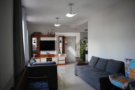 Sala de apartamento à venda com 3 quartos, 130m² em Novo Eldorado, Contagem
