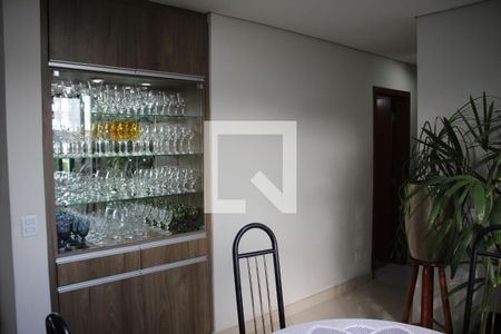 Apartamento à venda com 130m², 3 quartos e 4 vagasCopa