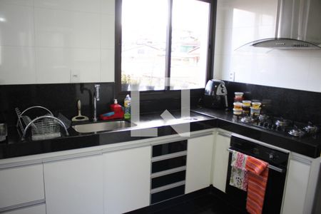 Apartamento à venda com 130m², 3 quartos e 4 vagasCozinha