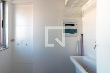 Apartamento à venda com 60m², 2 quartos e 2 vagasCozinha e Área de Serviço