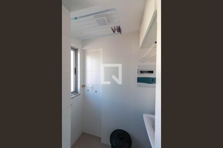 Apartamento à venda com 60m², 2 quartos e 2 vagasCozinha e Área de Serviço