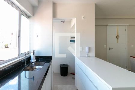 Apartamento à venda com 60m², 2 quartos e 2 vagasCozinha e Área de Serviço