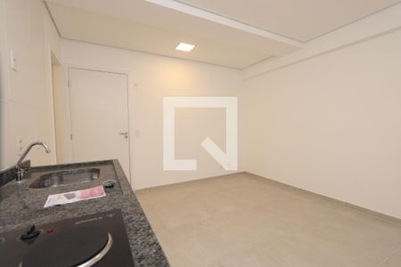 Studio de kitnet/studio para alugar com 1 quarto, 19m² em São Lucas, São Paulo