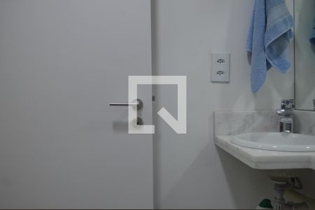 Banheiro de kitnet/studio para alugar com 1 quarto, 24m² em Vila Mariana, São Paulo