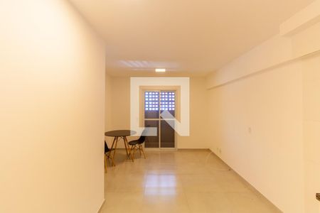 Quarto/Cozinha de apartamento para alugar com 1 quarto, 29m² em São Lucas, São Paulo