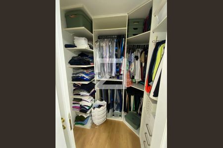Closet da suíte de apartamento à venda com 3 quartos, 89m² em Vila Guarani (zona Sul), São Paulo