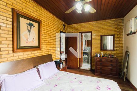 Casa de condomínio à venda com 210m², 3 quartos e 1 vagaQuarto 3 - Suíte