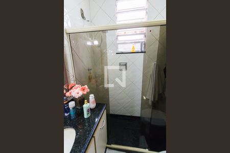 Casa de condomínio à venda com 210m², 3 quartos e 1 vagaBanheiro Social