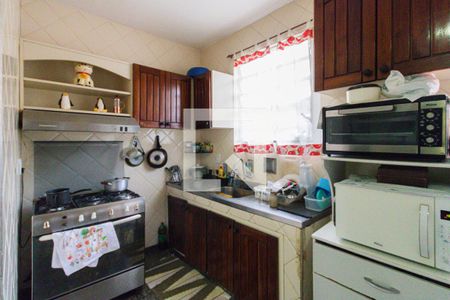 Casa de condomínio à venda com 210m², 3 quartos e 1 vagaCozinha