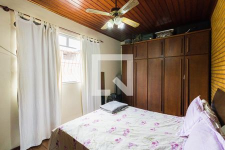 Casa de condomínio à venda com 210m², 3 quartos e 1 vagaQuarto 3 - Suíte