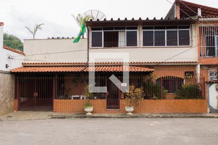 Casa de condomínio à venda com 210m², 3 quartos e 1 vagaFachada da Casa