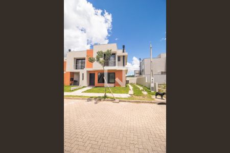 Casa à venda com 146m², 3 quartos e 3 vagasFachada