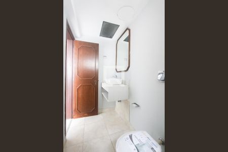 Banheiro de kitnet/studio à venda com 1 quarto, 35m² em Rio Branco, Porto Alegre