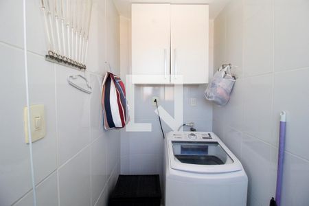 Apartamento à venda com 380m², 3 quartos e 6 vagas Apartamento à venda com 380m², 3 quartos e 6 vagasArea de Serviço