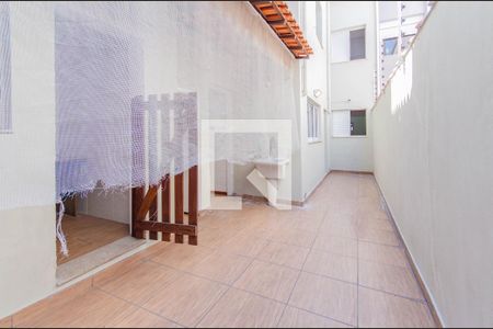 Casa à venda com 155m², 3 quartos e 2 vagasQuintal